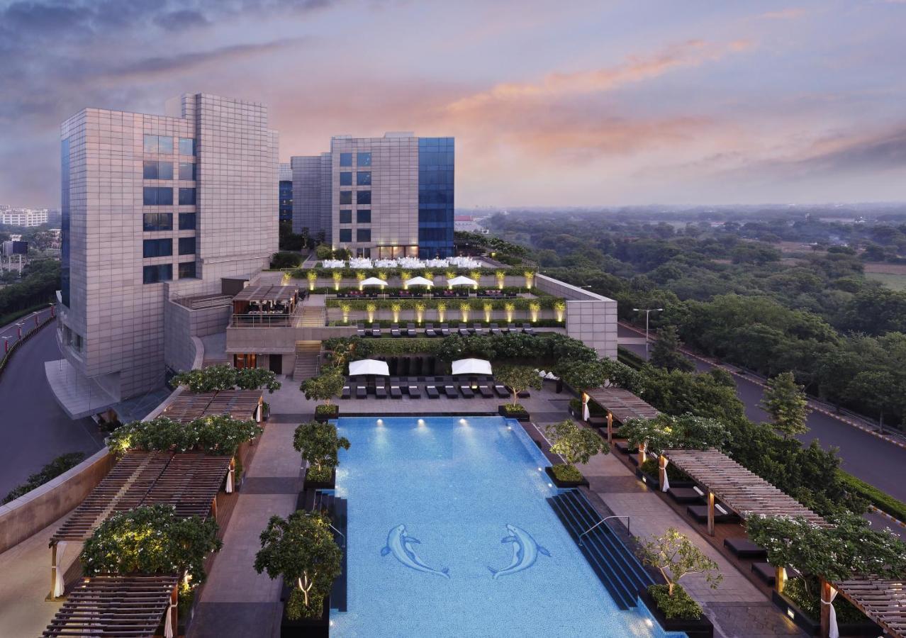 The Leela Ambience Gurugram Hotel & Residences Gurgaon Exterior foto